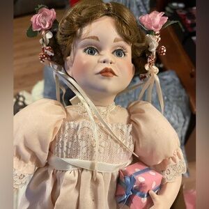 Vintage Porcelain Doll Paradise Galleries 'A Party For Sarah' Baby Doll